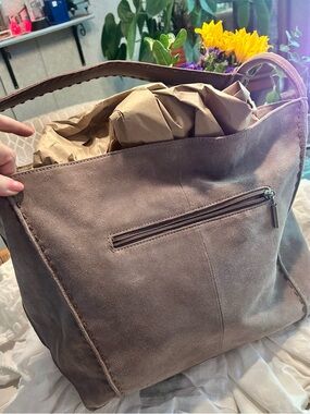 The Los Feliz hobo Suede Shoulder Bag in Taupe